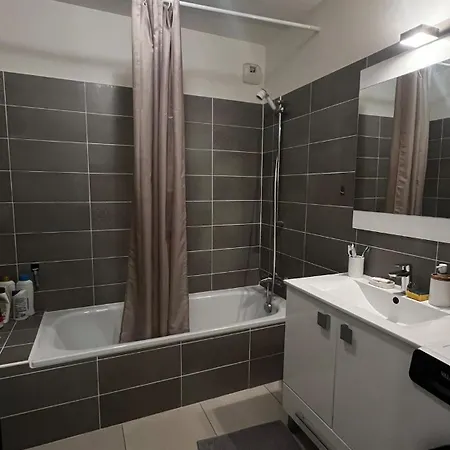 Sea View 2 Bedrooms * Saint-Laurent-du-Var