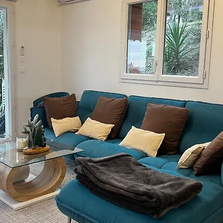 Sea View 2 Bedrooms